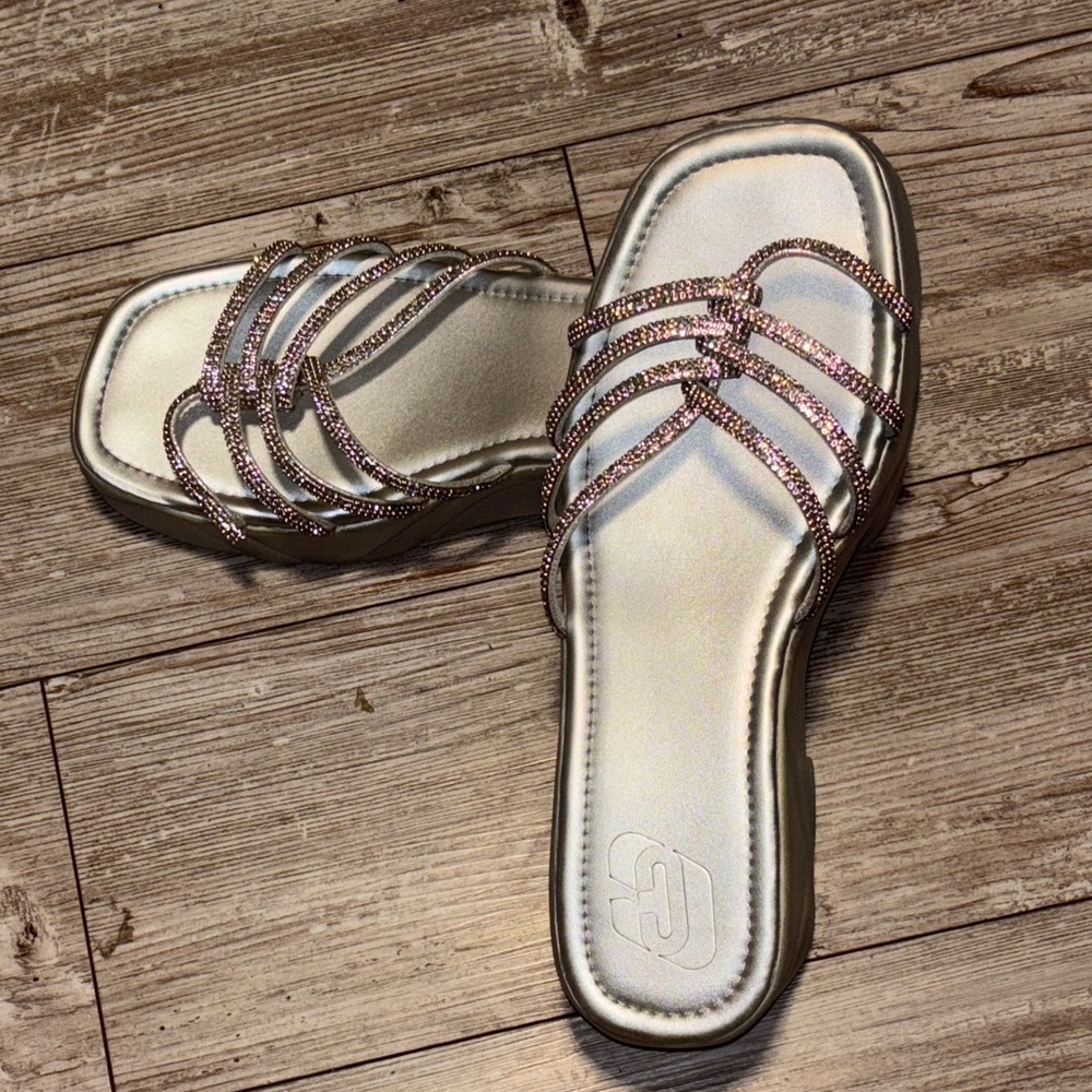 Elegant Women's Sandals with Rhinestone Straps